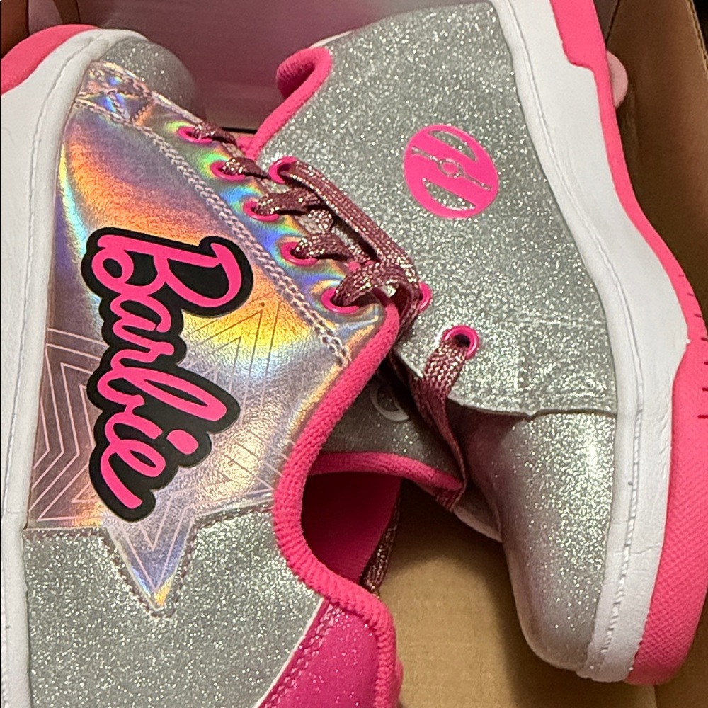 Barbie Glittery Silver and Pink Heely sneakere